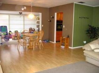 1827 Ridgeway Dr, Clearwater, FL 33755