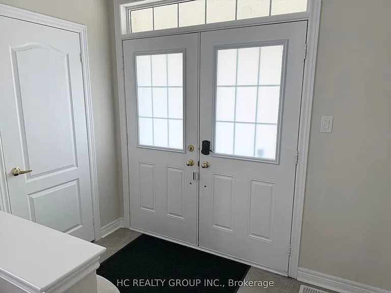 28 Lucida Ct — Photo 3