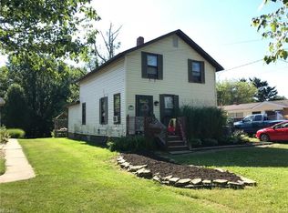 861 Douglas St, Vermilion, OH 44089