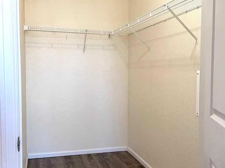 3865 S Dayton St #103 — Photo 10