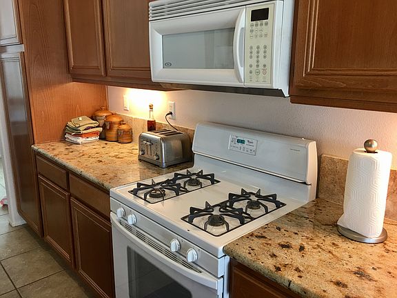 4th image of 31672 Alder Ct