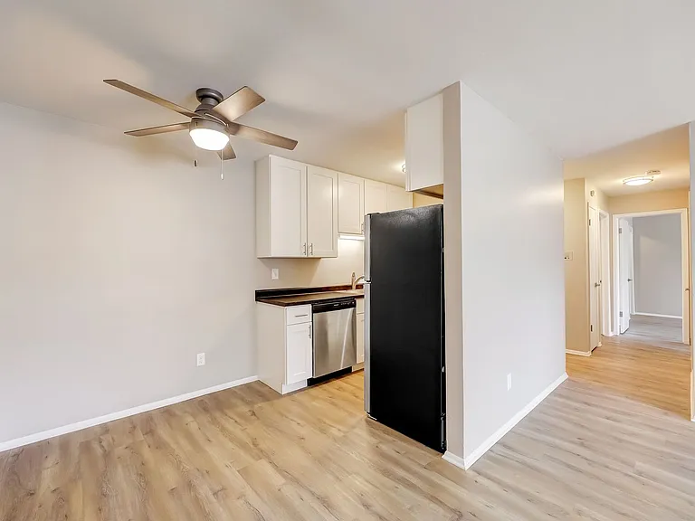 6230 W Main St — Photo 10