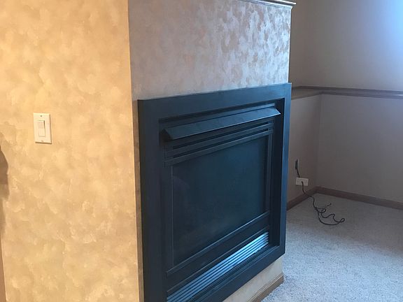 4th image of 753 Lupine Ct