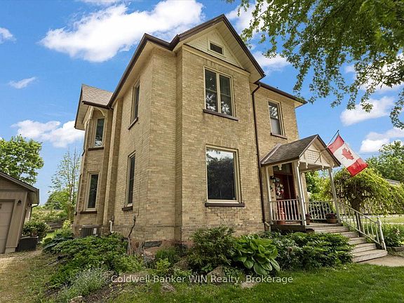 2nd image of 95 John St S