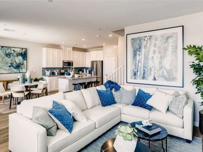 7332 N Decatur Blvd #4, North Las Vegas, NV, 89084