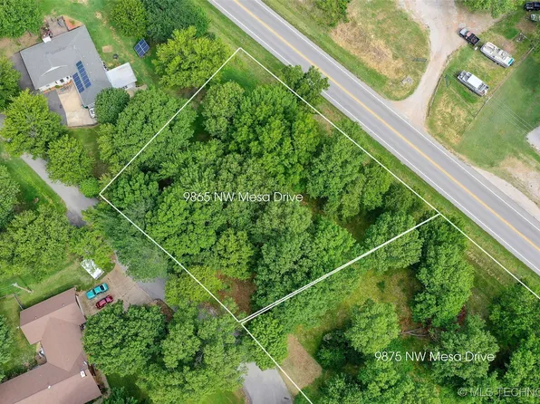 9865 E Mesa Dr, Claremore, OK 74017