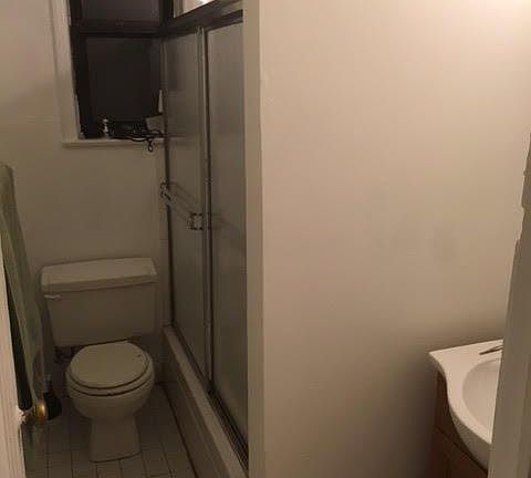 4th image of 1 Broad Pkwy APT 2E