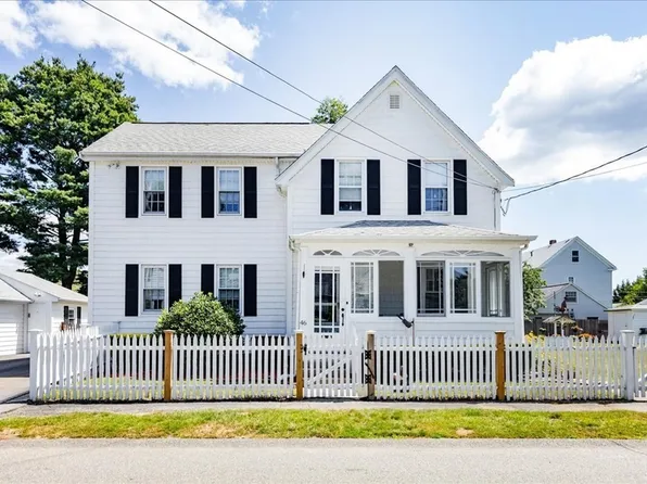 46 Grandfield St, Dedham, MA 02026