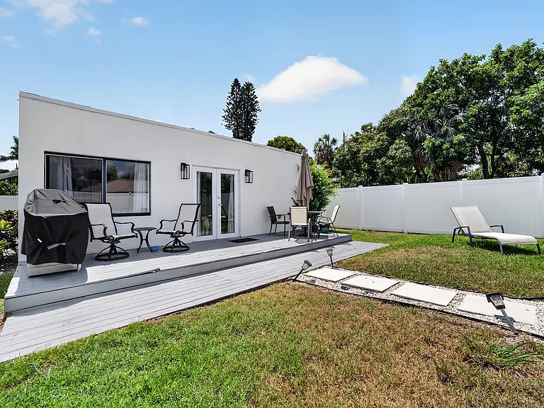 24 NW 13th Ave — Photo 22