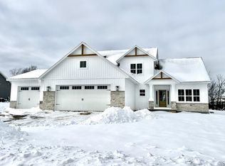 3140 Rockcress Cir, Green Bay, WI 54311