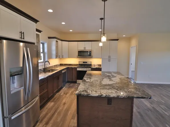3314 Steamboat Ct, Cody, WY 82414