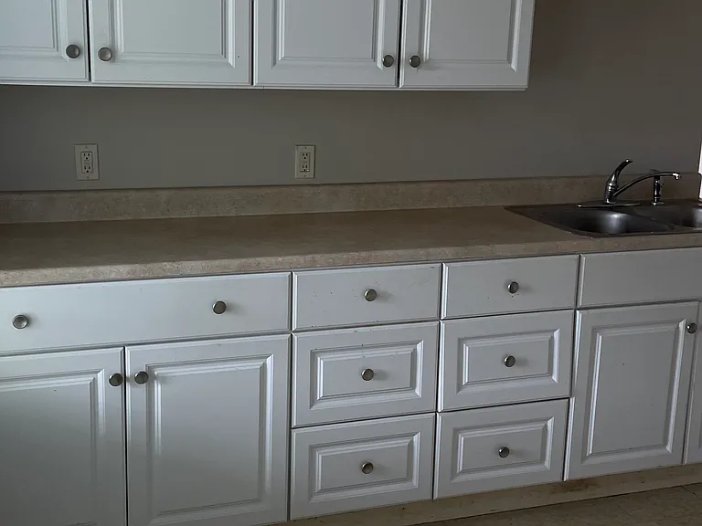 448 Cumberland Hill Rd #2F — Photo 1
