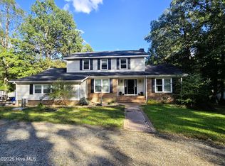 524 Parkwood Lane, Goldsboro, NC 27530