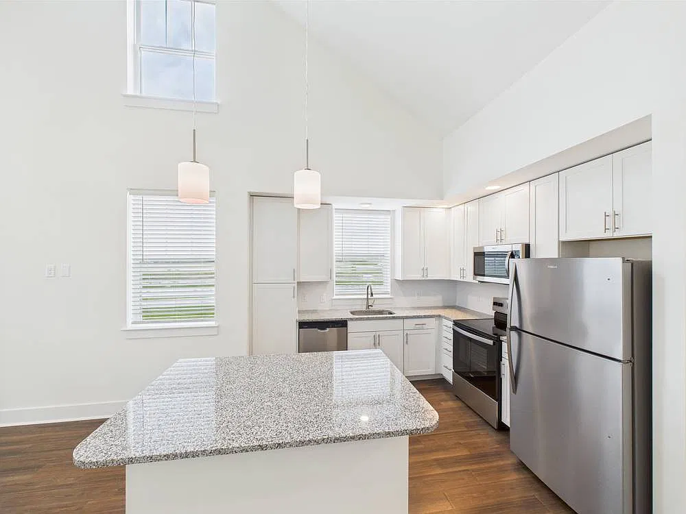 2 bed, 1180 sqft, $2,029 — Photo 2