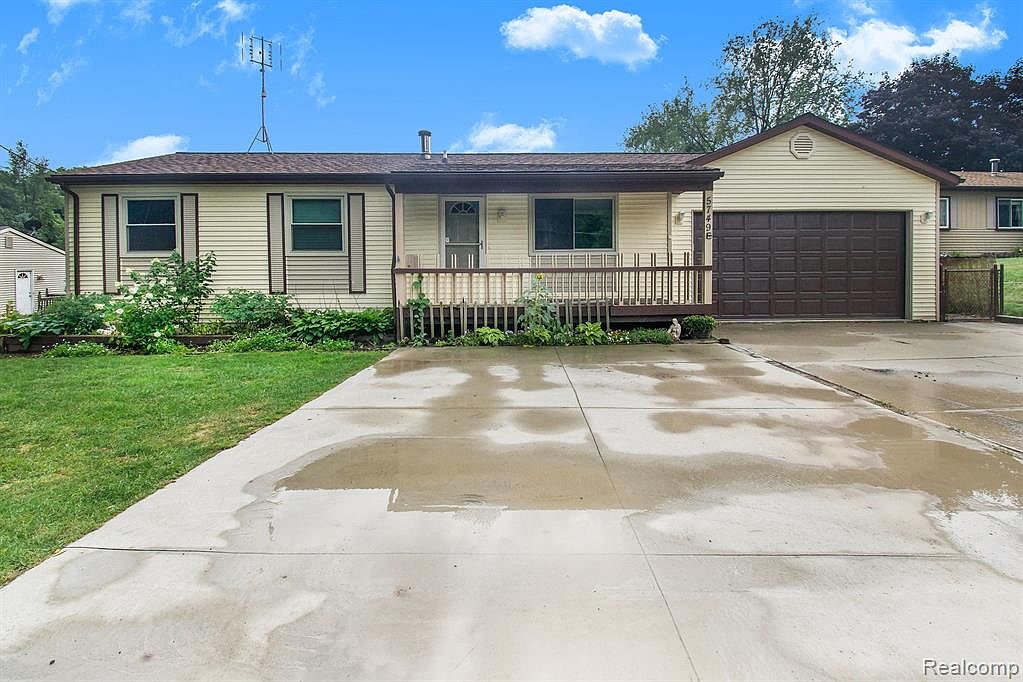 5749 Crandall Rd, Howell, MI 48855 Zillow