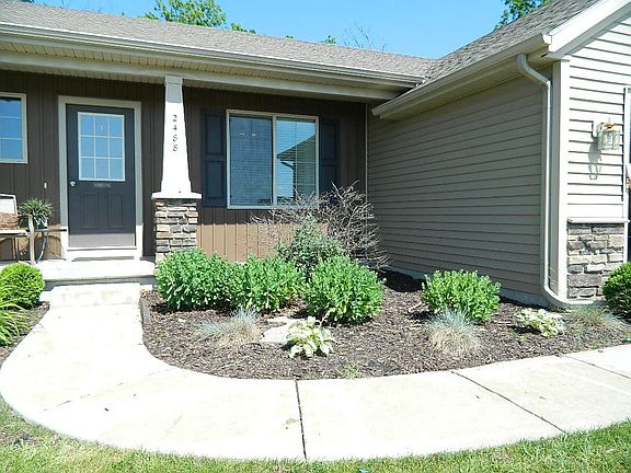 3rd image of 2488 Remington Ct