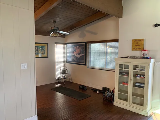 Dining room off living room