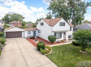 7727 Oak Park Ave, Burbank, IL 60459