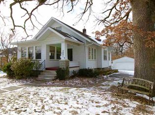 3401 14th St, Moline, IL 61265