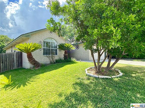 3rd image of 2129 Sungate Dr