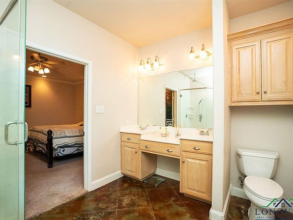 4th image of 4805 Tanglewood Dr