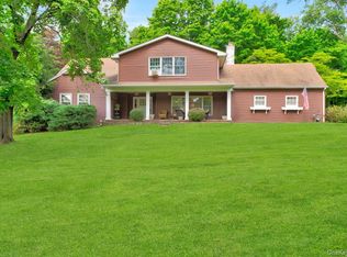10 Linda Drive, Suffern, NY 10901
