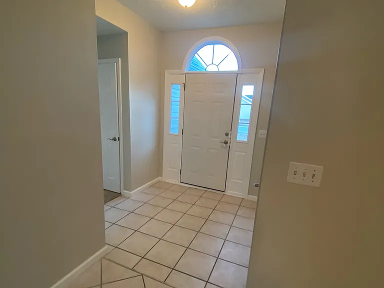 1047 Gatesville Dr — Photo 18