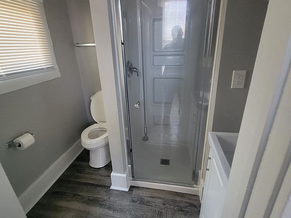 3rd image of 1435 E Legrande Ave #11476720