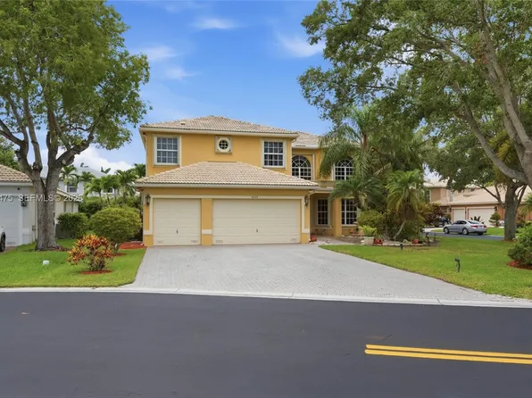4909 NW 115th Way, Coral Springs, FL 33076