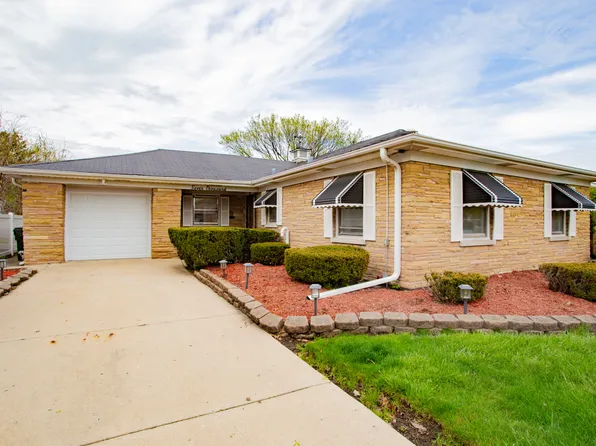 7000 W Fargo Ave, Niles, IL 60714