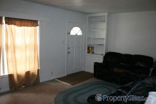 1st image of 1007 W Debonair Dr
