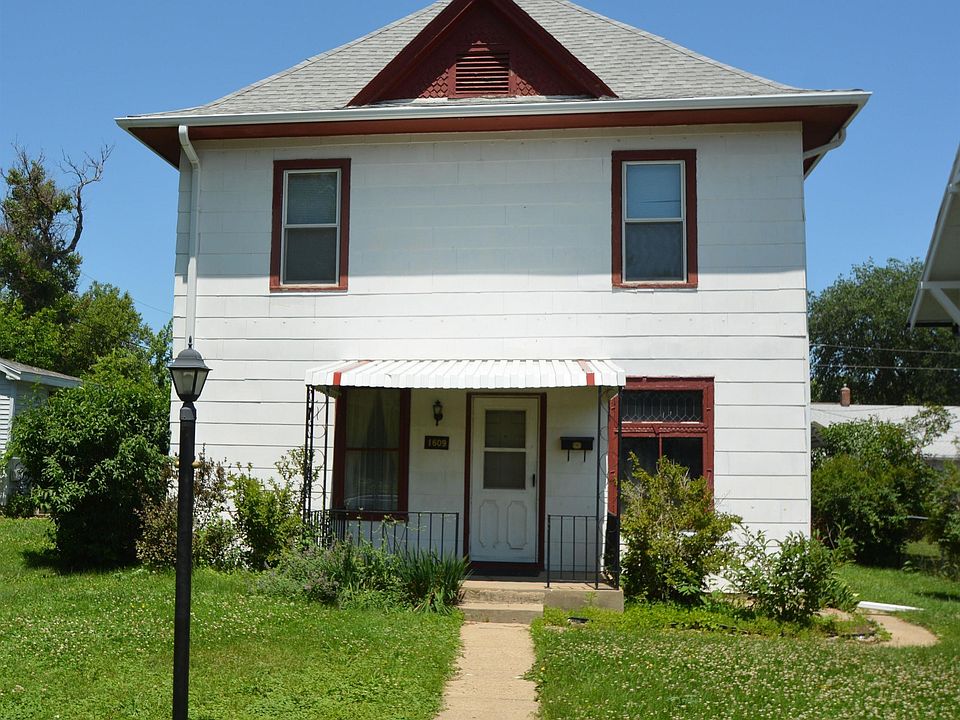 1st image of 1609 W 15th St