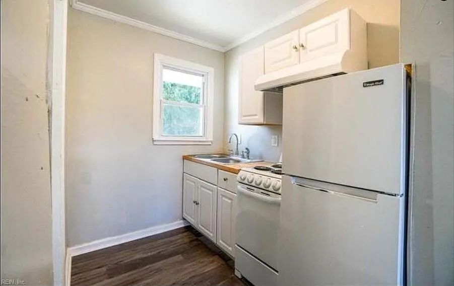 Studio, 500 sqft, $1,300 — Photo 4