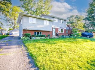 5635 Sandalwood Blvd, Columbus, OH 43229