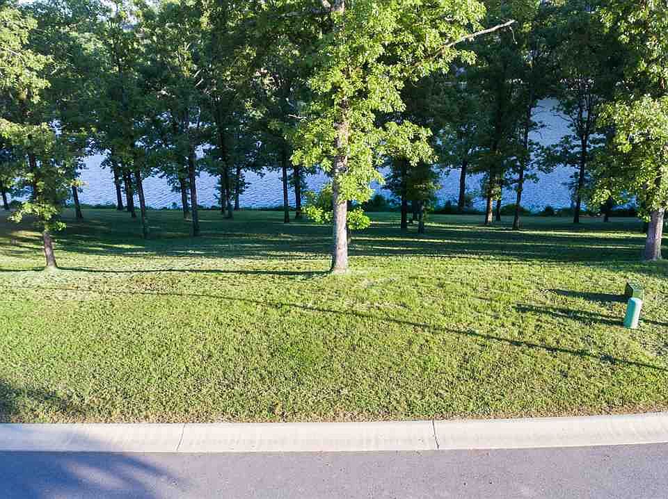 2nd image of LOT 4 Wilson Point