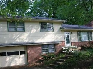 4218 E Saratoga Dr, Bloomington, IN 47408