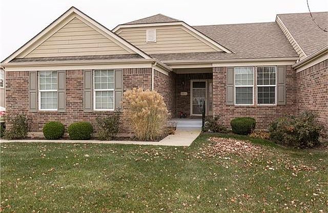 Wow welcome to this adorable maintenance free villa at 22565 W 112th Court!