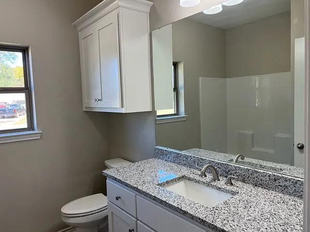 130 Oasis St — Photo 16
