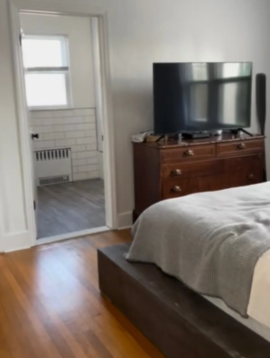 2 bed, $3,995 — Photo 4