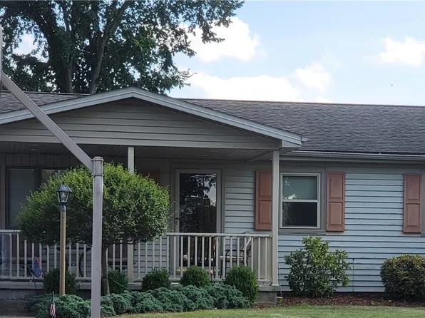 5195 Willow Crest Ave, Youngstown, OH 44515