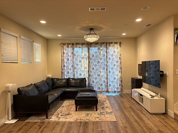 4th image of 2618 Briceburg Way