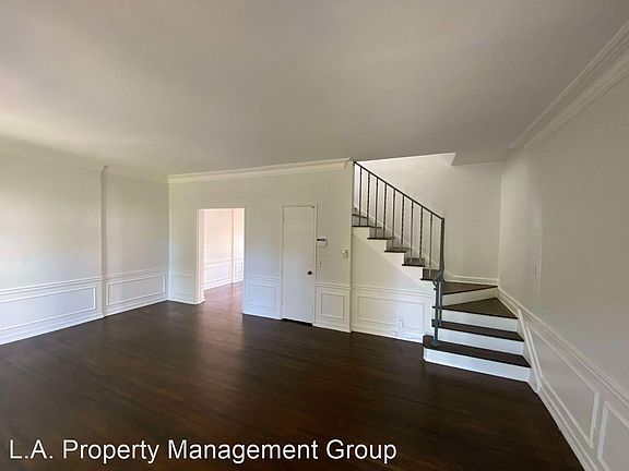 2nd image of 1401 N Laurel Ave