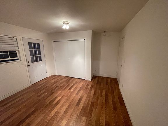 3rd image of 45 Sunnyside Ave Unit C