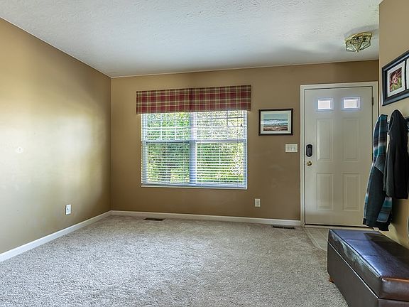 5th image of 6316 Castle Oak Dr