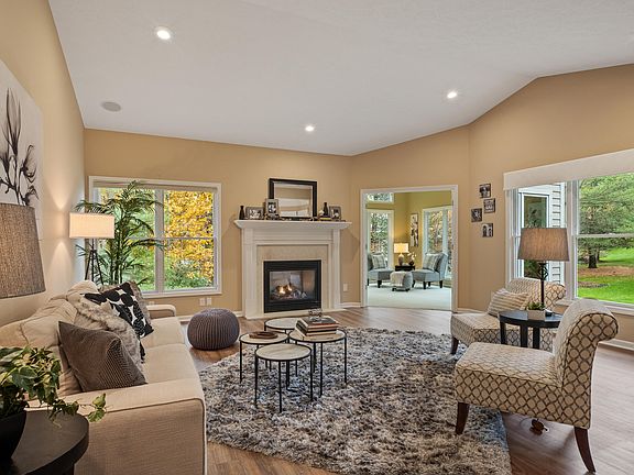 3rd image of 1720 Lamberton Creek Ct NE