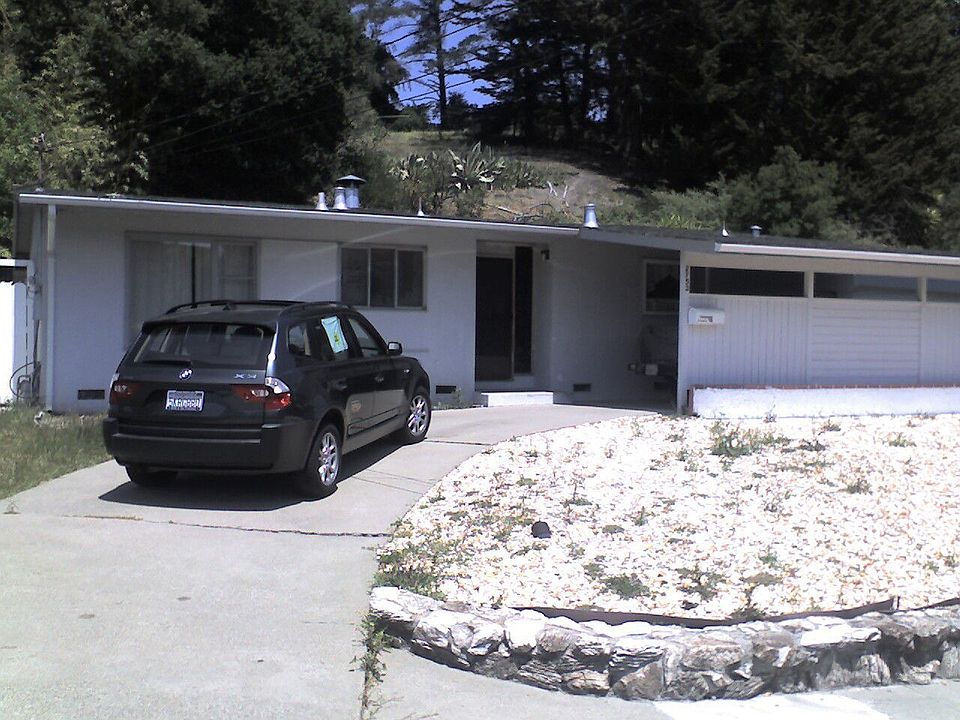 1st image of 2753 Sheldon Dr
