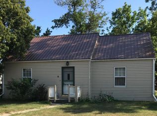 9 6th Ave W, Lisbon, ND 58054