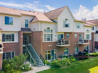5938 W Island Dr, Ypsilanti, MI 48197