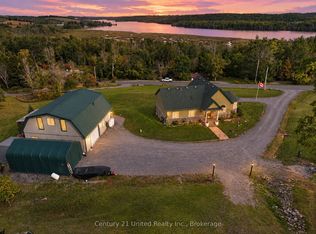 216 N Indian Rd, Asphodel Norwood, ON K0L1Y0