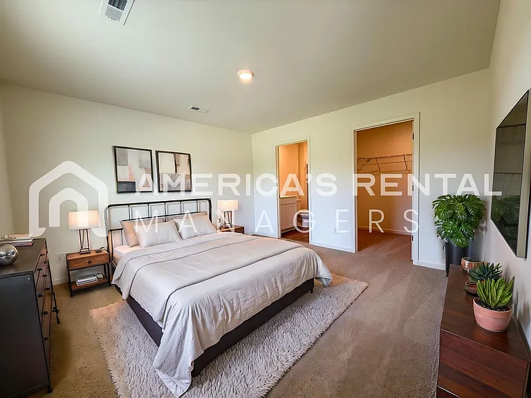 18584 Caffee Dr — Photo 20
